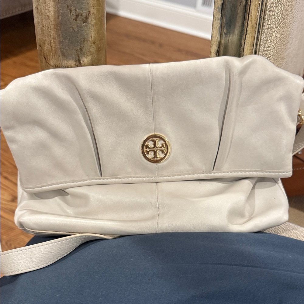 Elegant White Clutch Bag